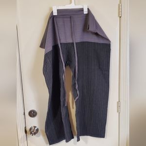 Yoga/Lounge 3/4 Pants-Gray on Gray